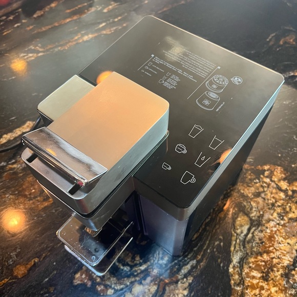 Coffee Machine - Picture 3 of 5